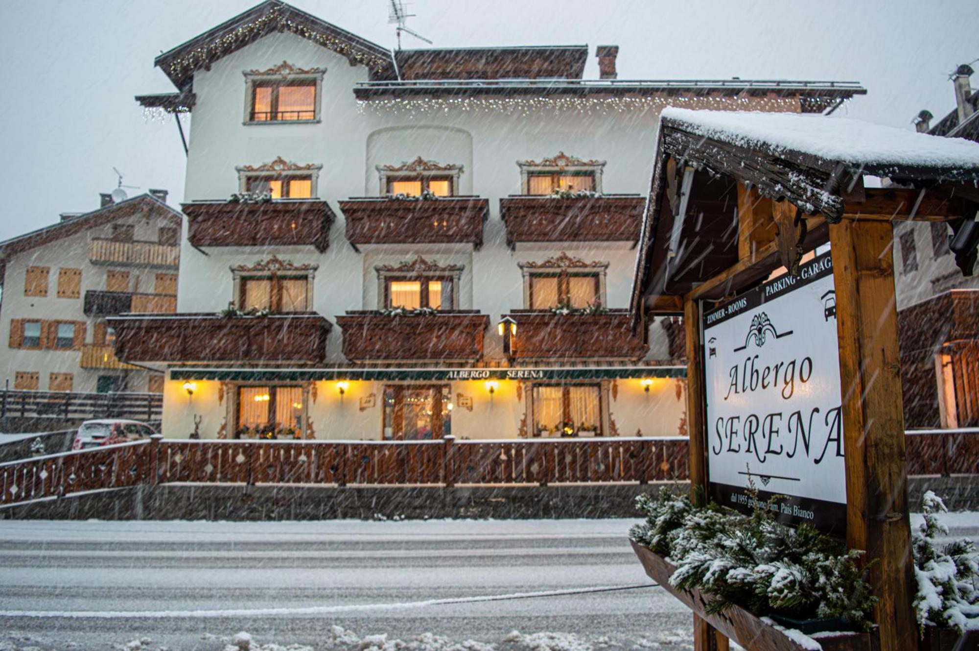 Hotel Serena Auronzo di Cadore Exterior photo